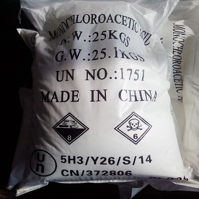 C2H3O2Cl โมโนคลอโรเอเซติกแอซิด CAS 79-11-8 สําหรับสารกลางทางเคมีที่ใช้ในการผลิต CMC และ Glycine